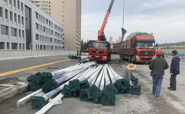 城关太阳能路灯灯杆垂直度矫正方法与维护